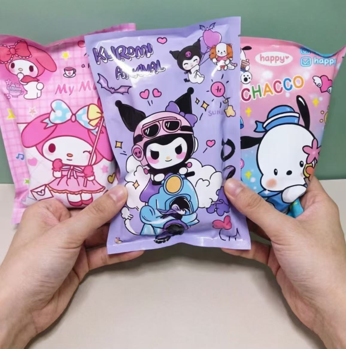Kawaii Cartoon Mystery Blind B - Home Security Packages avaliação e preço